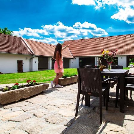 Residence Klazary U Zumberka - Terasove Apartmany Kamenna Exteriér fotografie